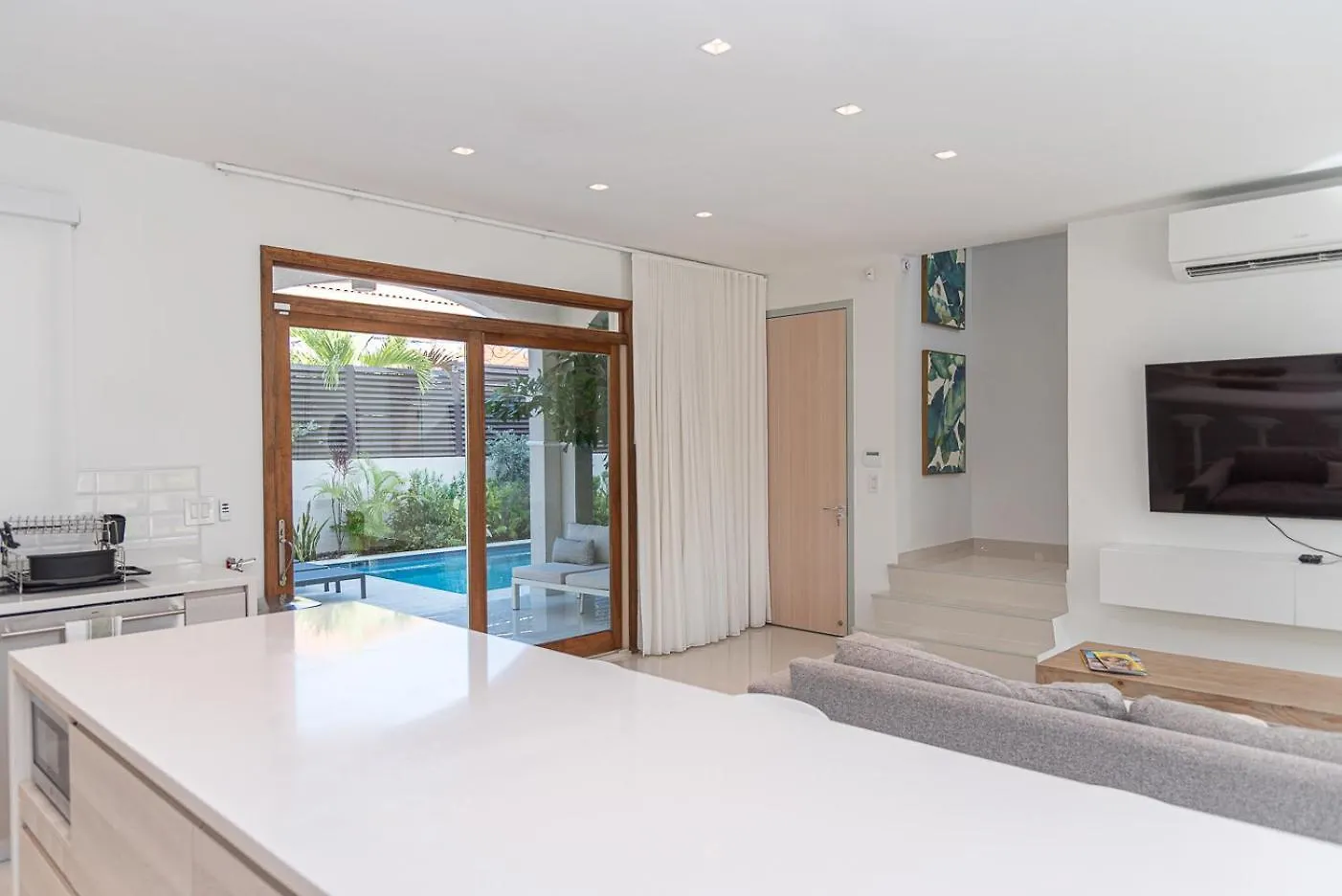 Villa Opal Rental II Palm Beach Aruba