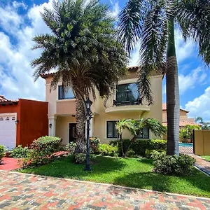 Diamante 159 Luxury With Private Pool In Gold Coast 3 Bedrooms 3 Bath Villa