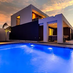 Tuscany Aruba Villa